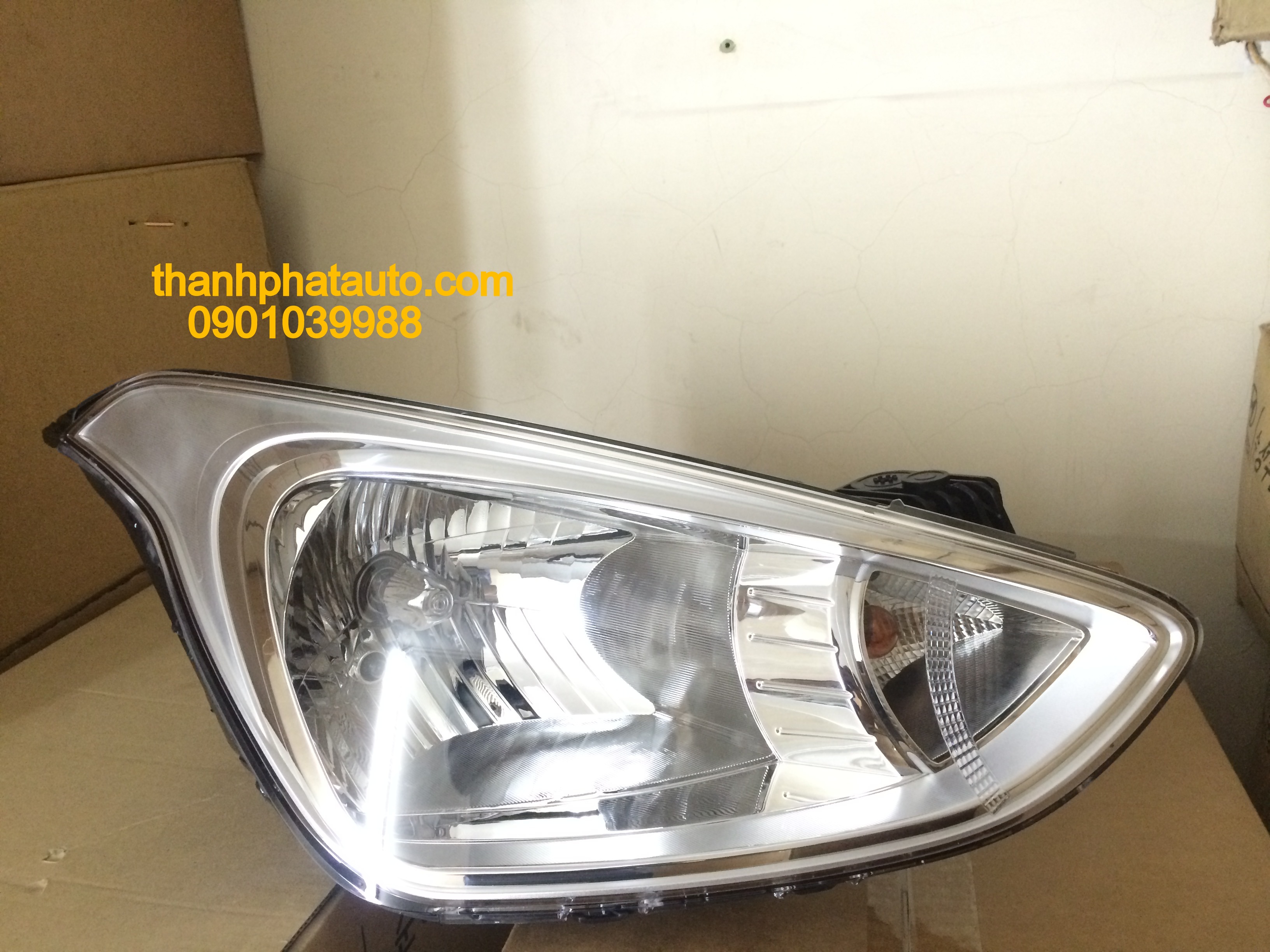 ĐÈN PHA HYUNDAI GRAND I10